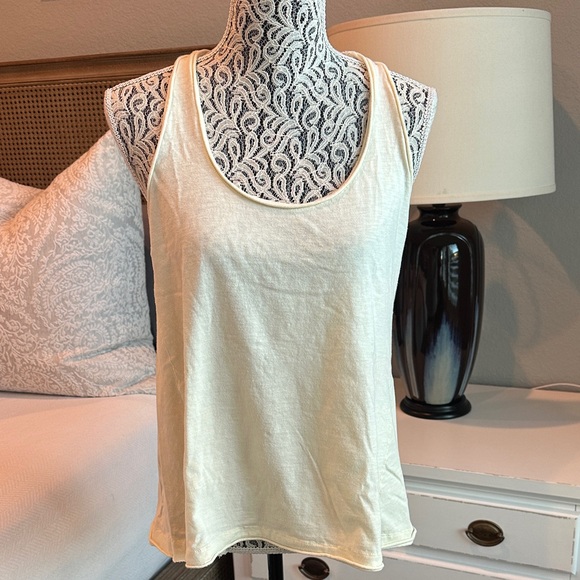 Aerie Flowy Boyfriend Tank Top Bundle - White and Pale Yellow - Picture 2 of 12